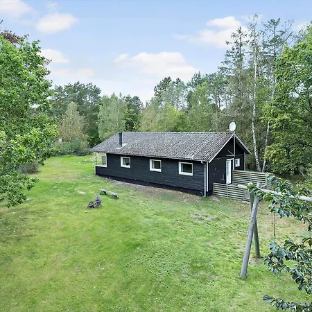 1552-aakirkeby-maegardsskoven-9