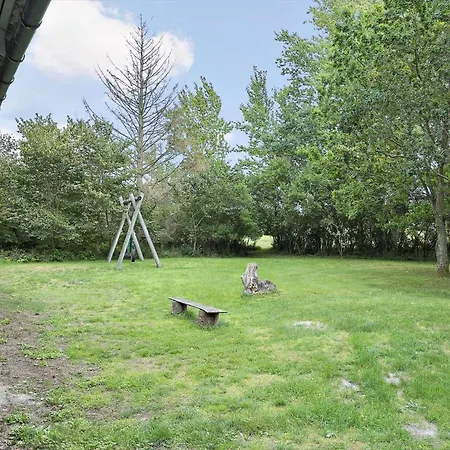 1552-aakirkeby-maegardsskoven-9 Vester Sømarken