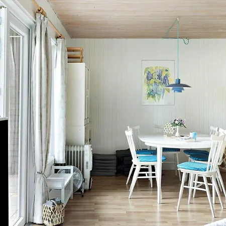 別荘 1552-aakirkeby-maegardsskoven-9